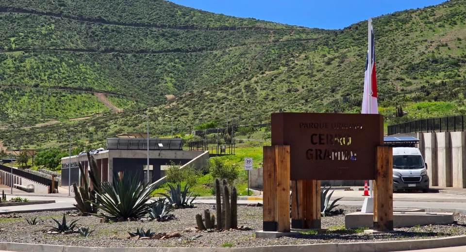 Afiche de Un día para caminar, descubrir y sentir el Parque Urbano Cerro Grande